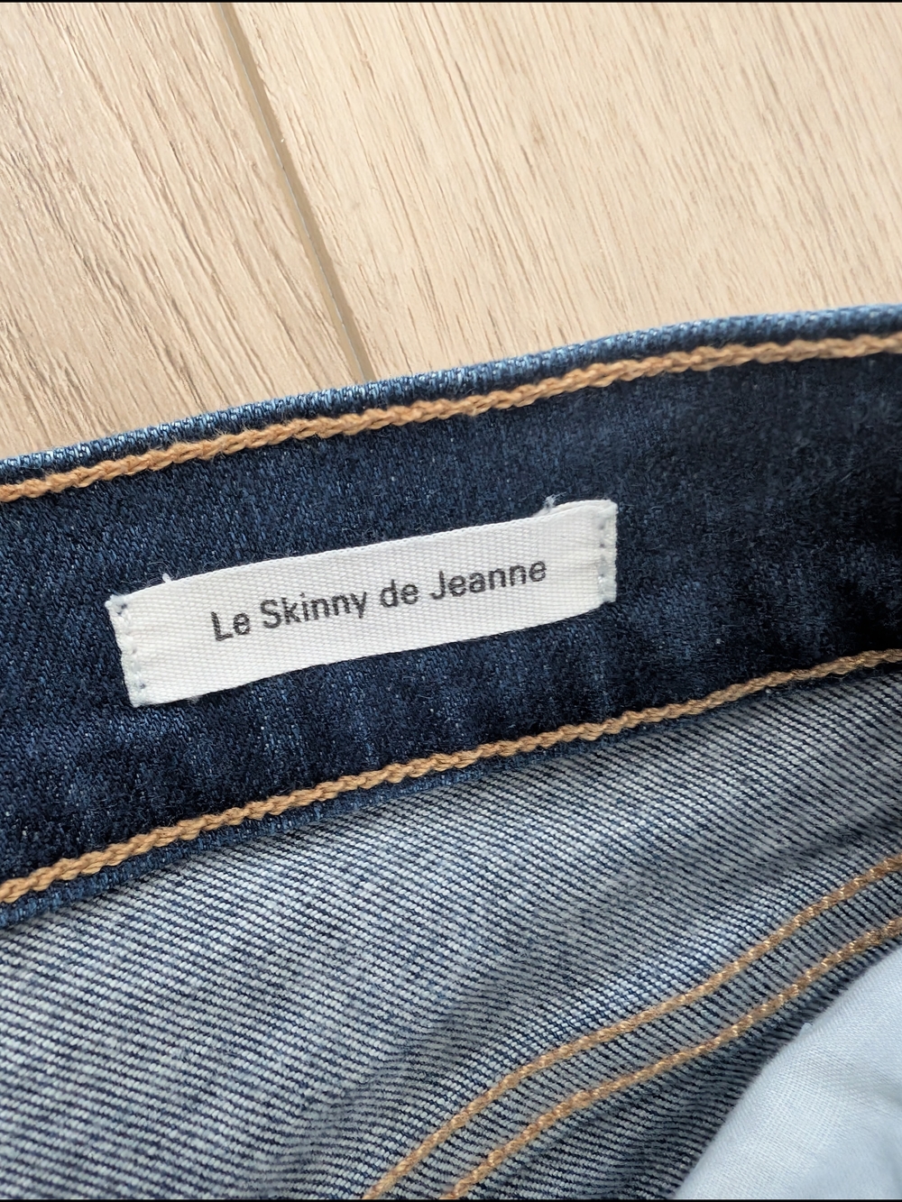 FRAME Le Skinny de Jeanne Jeans | Dark Blue - Picture 5 of 13